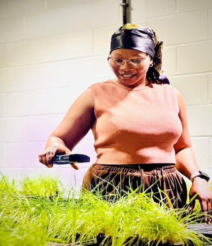 Amina Moro in the lab