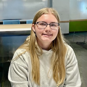 Kylie Bucholz headshot